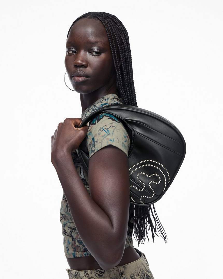 a bolsa circular mowalola