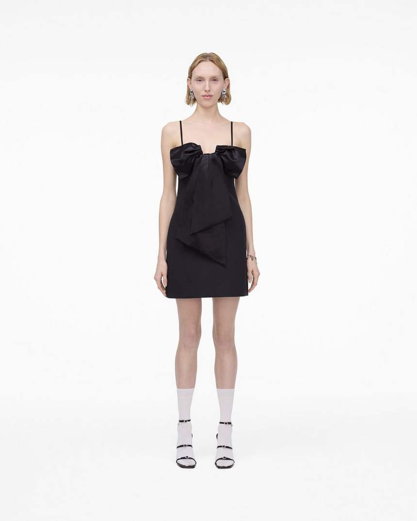 vestido com laço