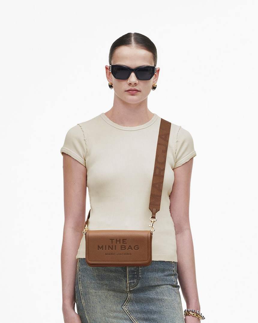 a mini bolsa de couro