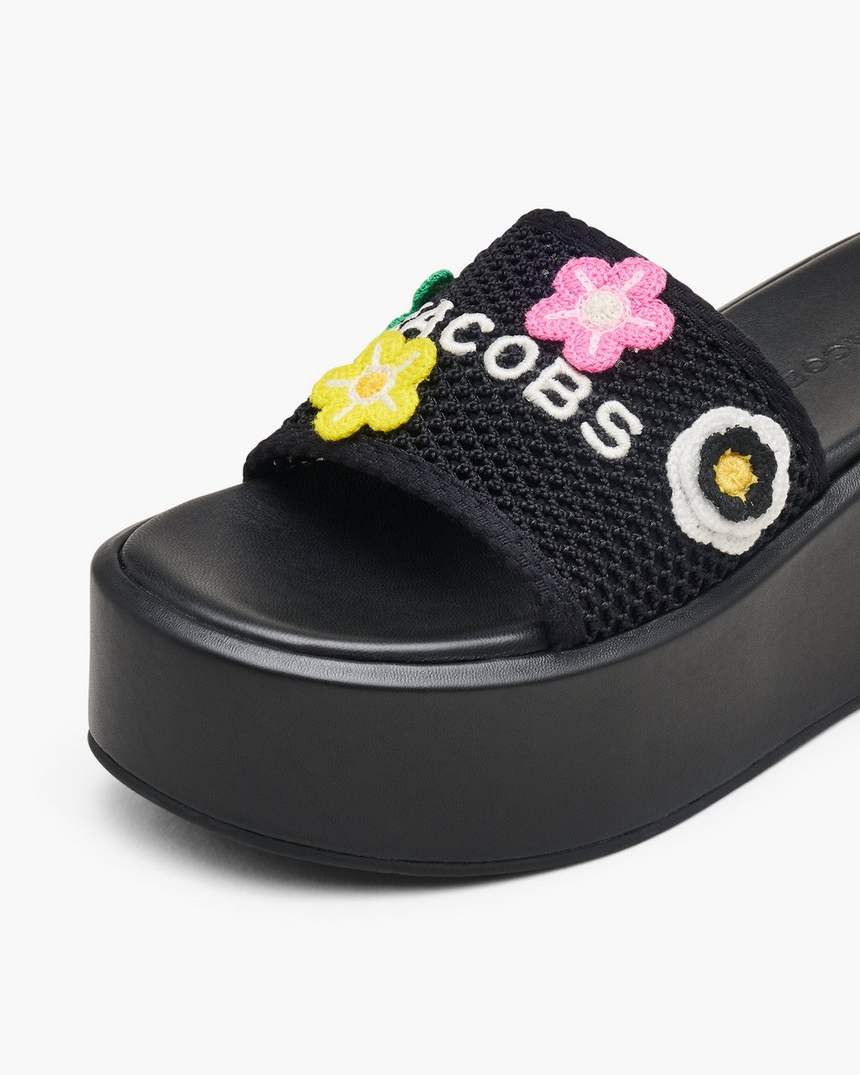 sandália plataforma de crochê daisy