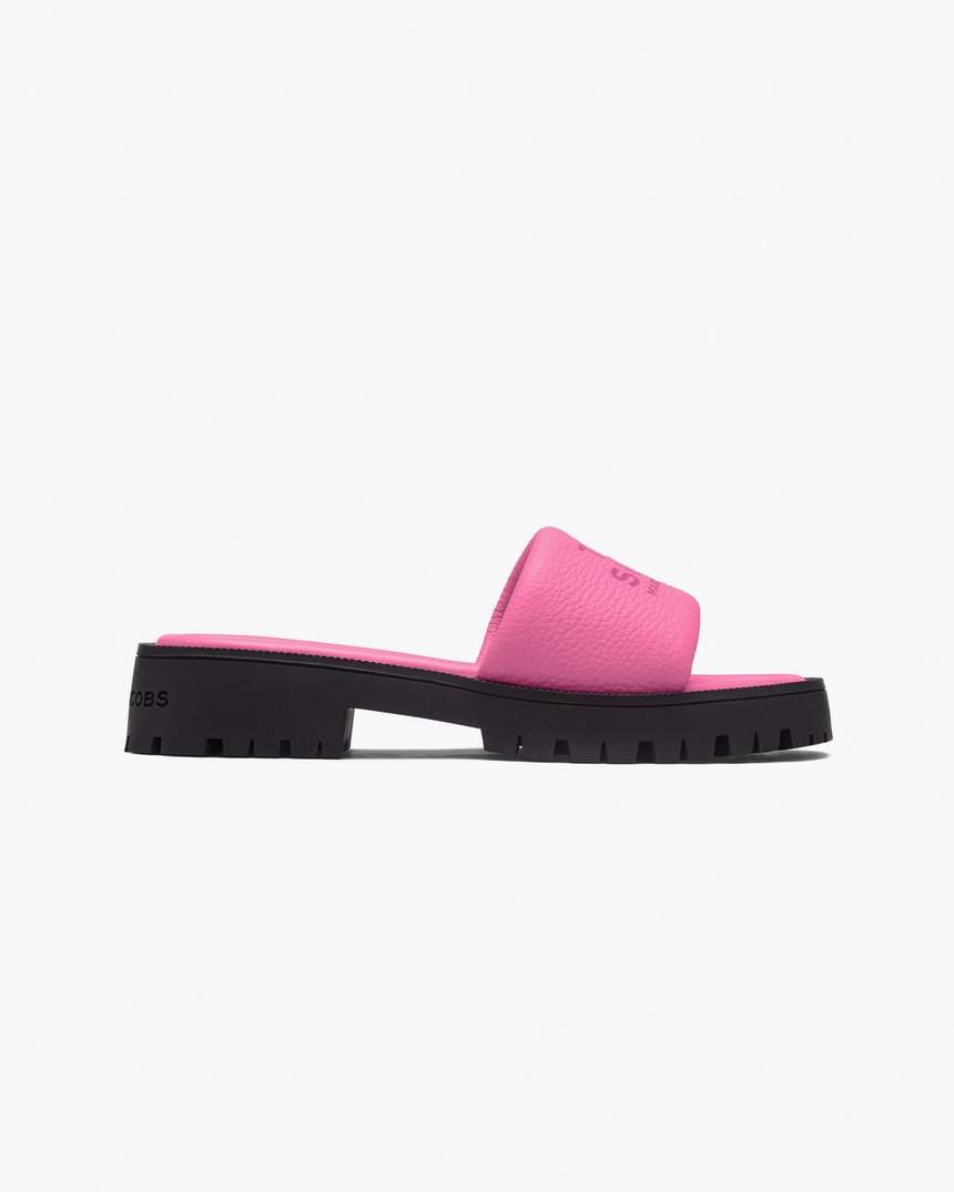 o chinelo com sola tratorada