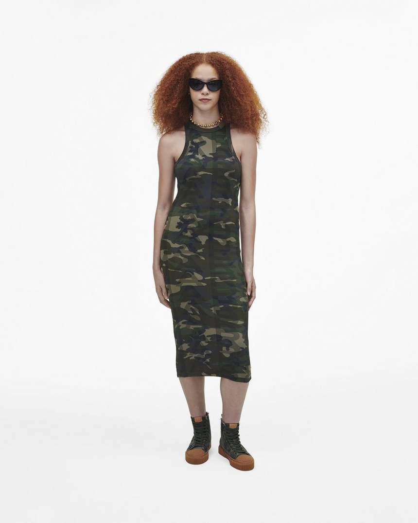 tênis de cano alto com estampa camuflada em jacquard