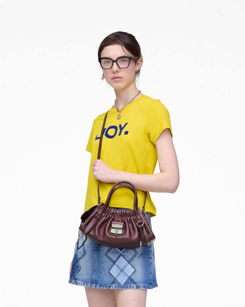a pequena bolsa cristina