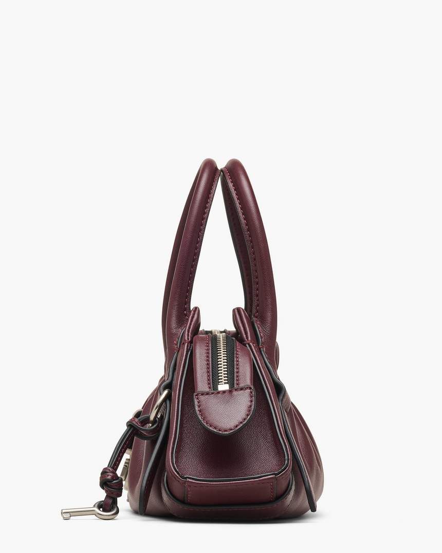 a pequena bolsa cristina