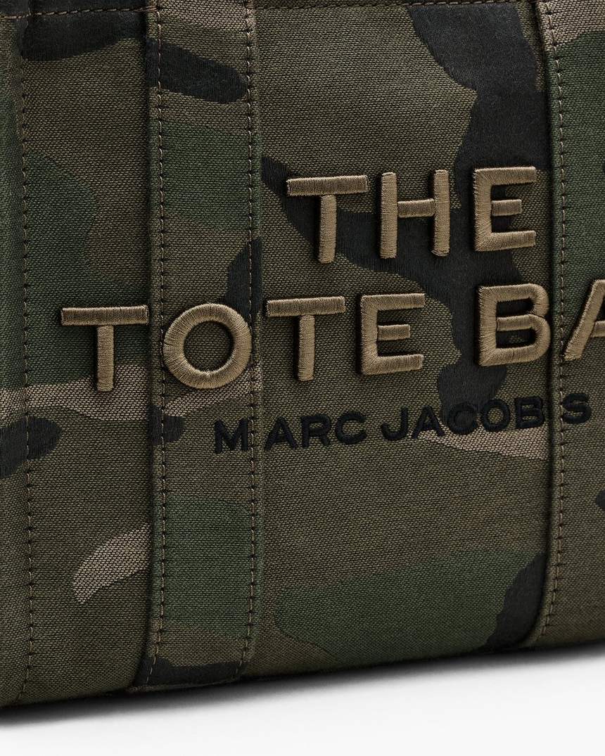 bolsa tote pequena camuflada em jacquard