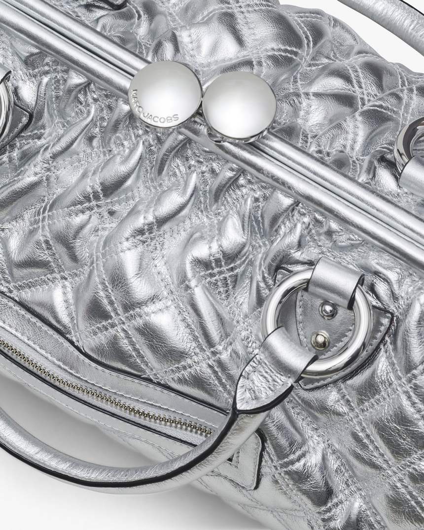 bolsa stam em couro metálico acolchoado reedição.