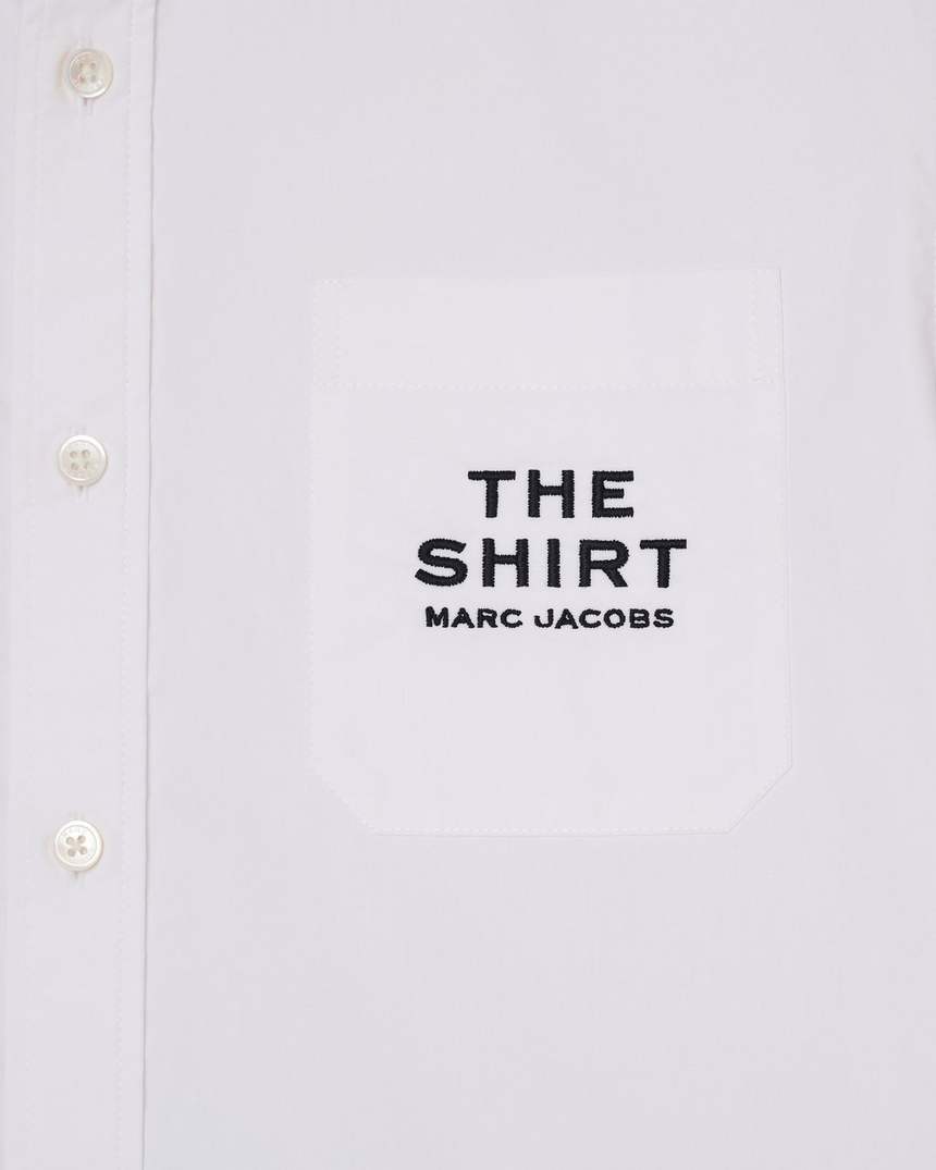 a camisa cropped feminina
